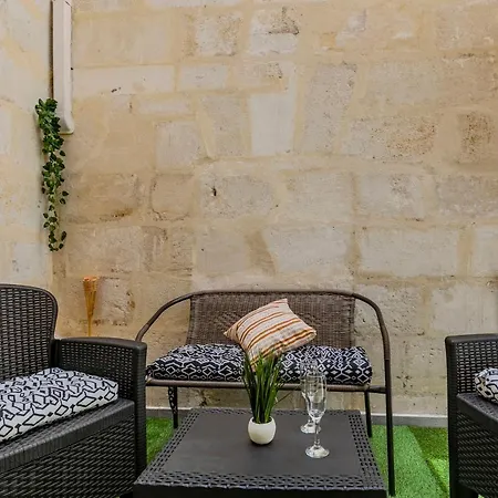 Jungle - Centre - Sauna & Terrasse