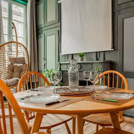 Διαμέρισμα Jungle- Sauna - 4 Pers- Videoprojecteur - Terrasse *
